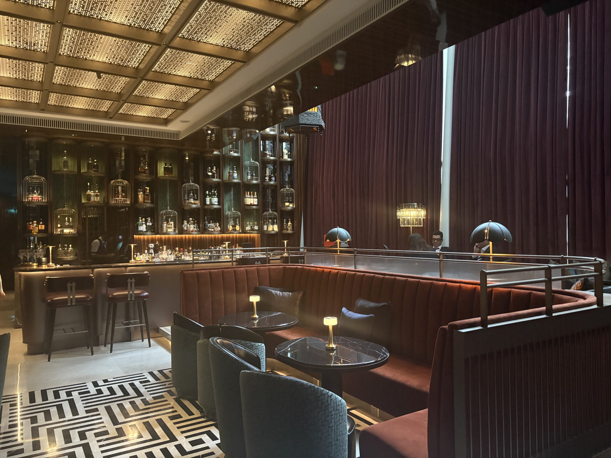 新加坡瑞吉酒店入住评测:华丽翻新后的艺术殿堂,铂金会籍体验全纪录