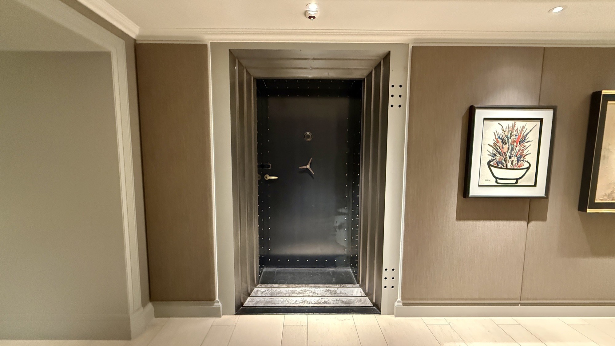 阿姆斯特丹华尔道夫实测：住在六座运河宫殿里，希尔顿免房券一晚换出上万人民币价值