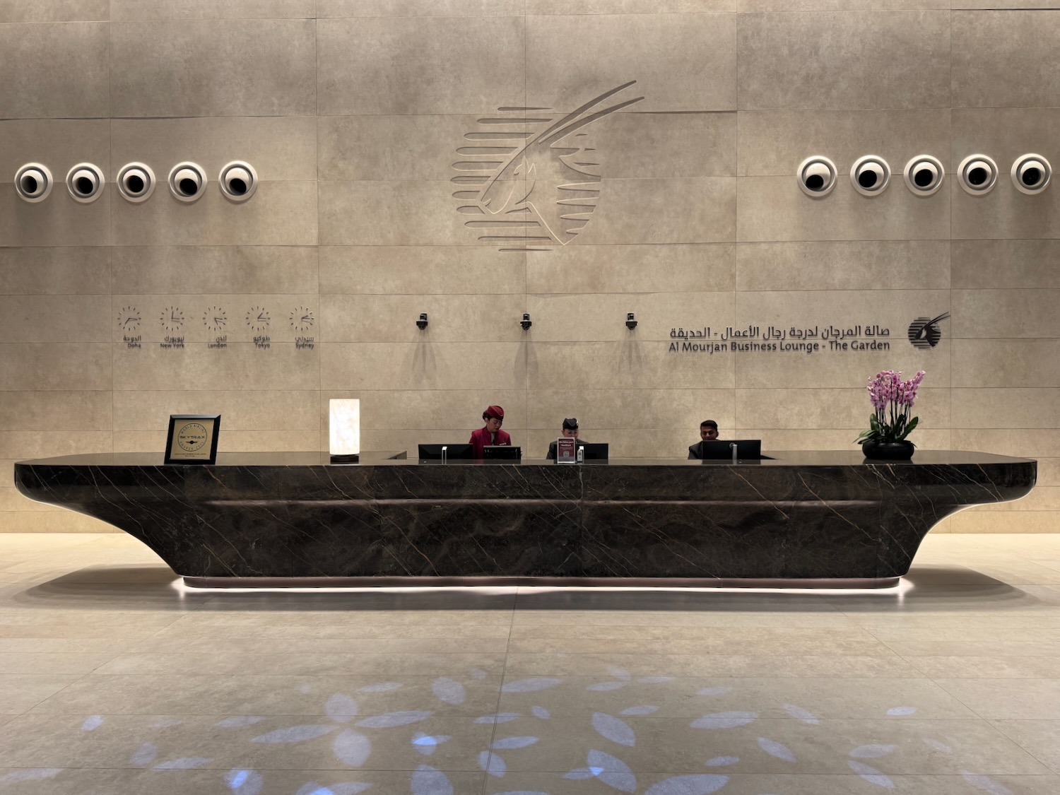 在多哈花园里度过八小时：卡塔尔航空 Al Mourjan 商务舱休息室 The Garden 实测