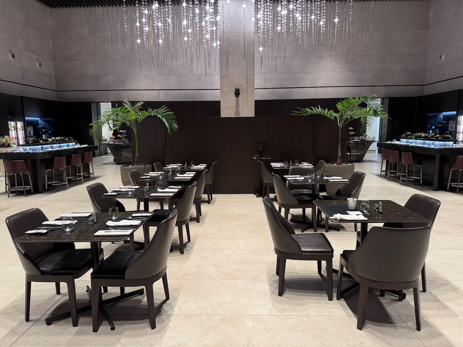在多哈花园里度过八小时：卡塔尔航空 Al Mourjan 商务舱休息室 The Garden 实测
