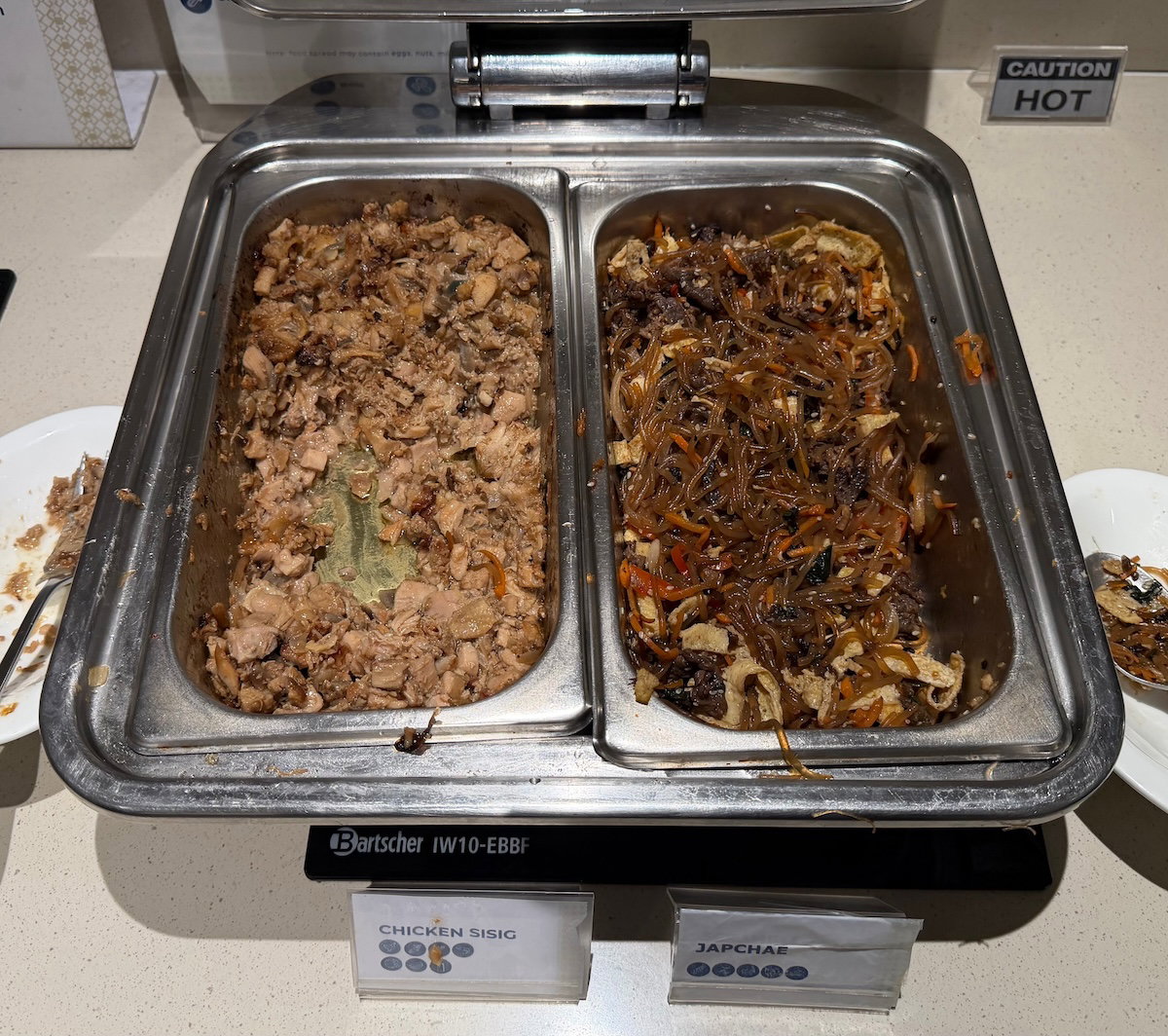 马尼拉机场菲航Mabuhay贵宾室实测:从门口惊艳到Wi-Fi抓狂,我最后宁愿回候机楼坐